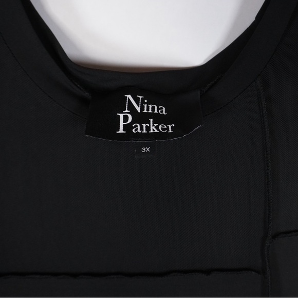 Nina Parker Black Long Sleeve Mesh
Midi Dress - Picture 4 of 6